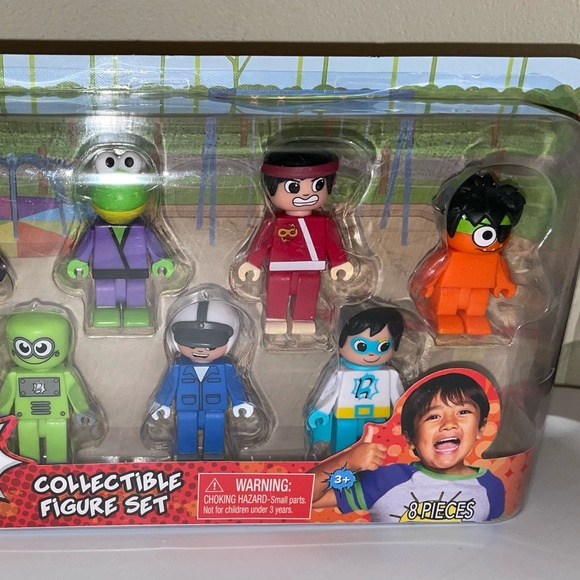 Ryan's World collectible figure set - Picture 2 of 2